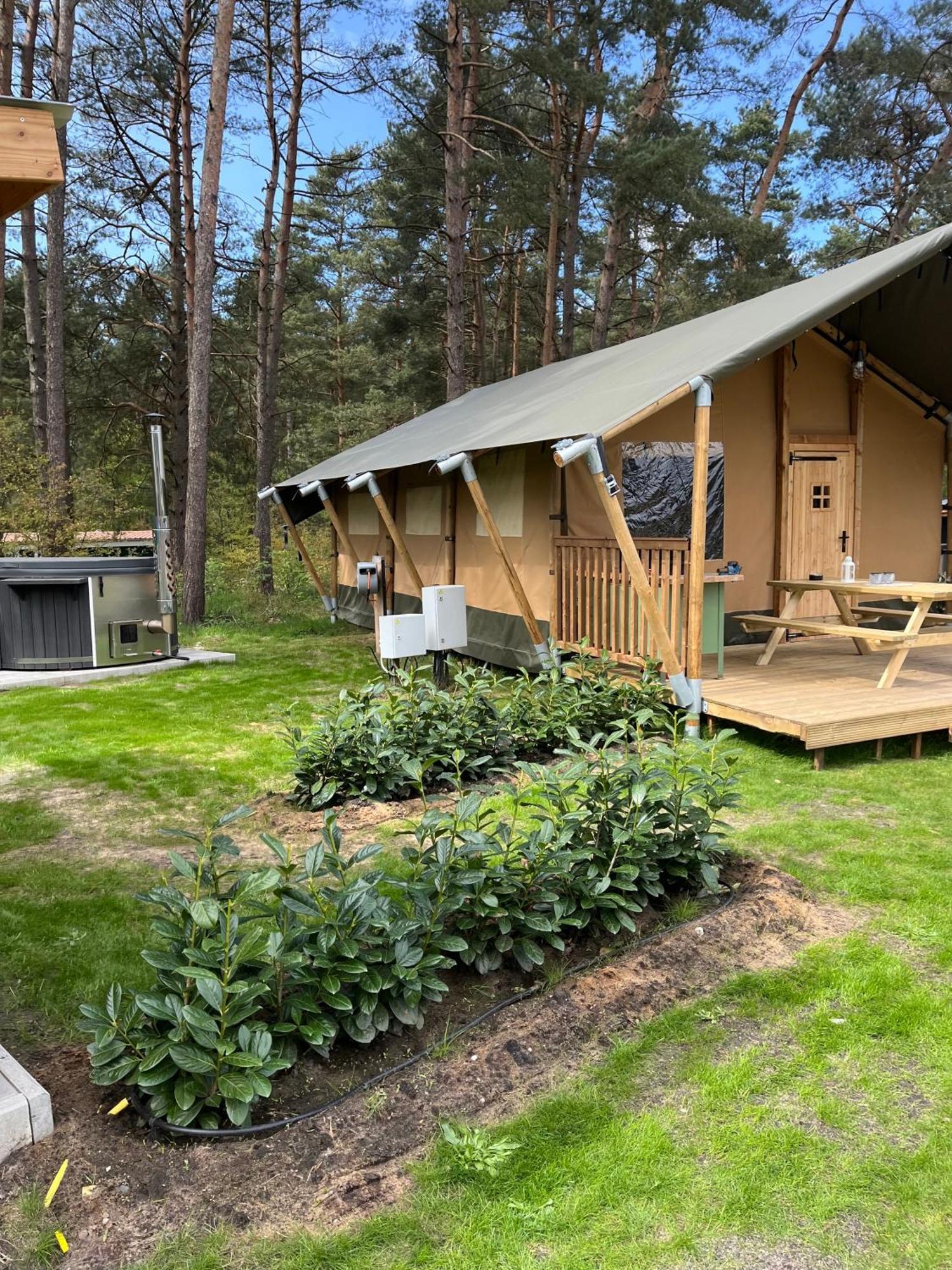 Glampingzelt Family - Lodge 졸타우 외부 사진